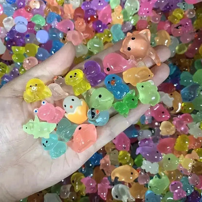 50/100pcs Hybrid Luminous Glowing Glow-in-the-Dark Cute Mini Animal Party Decorations,…