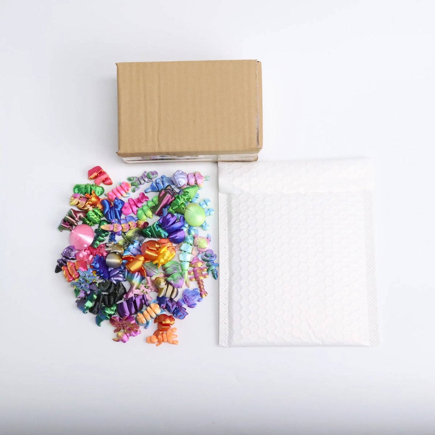 60-Piece 3D-Printed Animal Kingdom Model Set, Unique Animal Design Decorations for Room,…